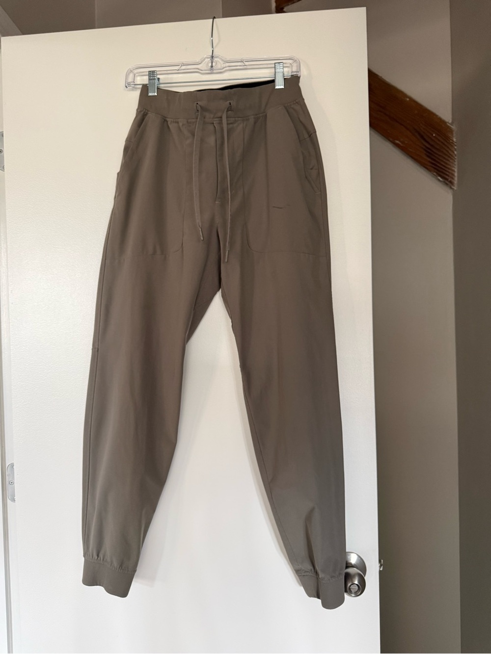 lululemon athletica Men's Olive Jogger Pants